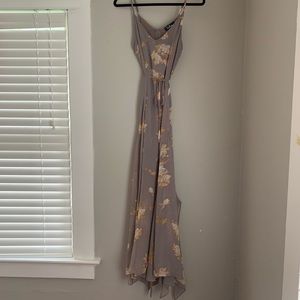 Lulu’s FEELING FREESIA GREY FLORAL MAXI DRESS